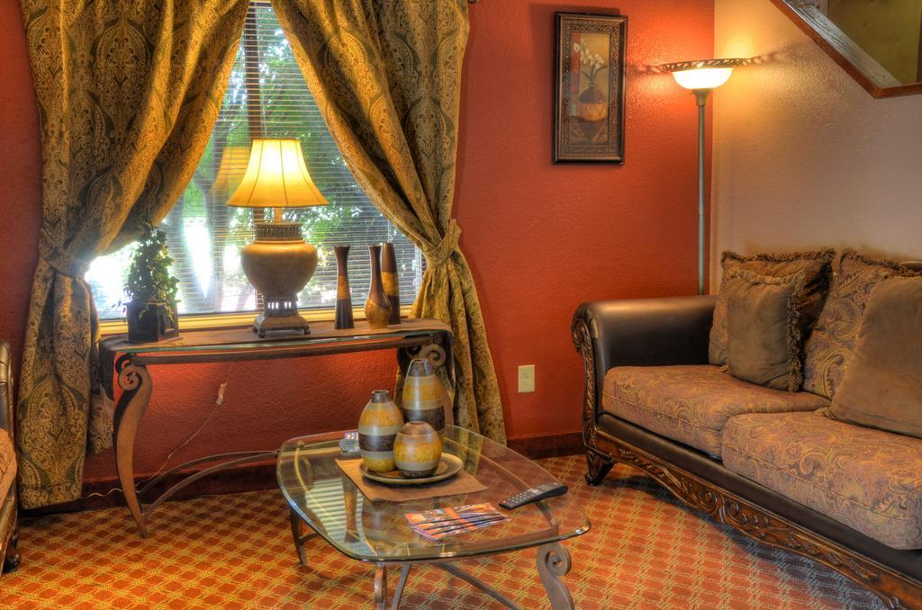 Smoky Mountain Inn & Suites Cherokee Dış mekan fotoğraf